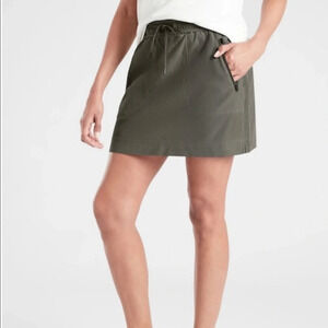 Athleta • Gray Farallon Skirt